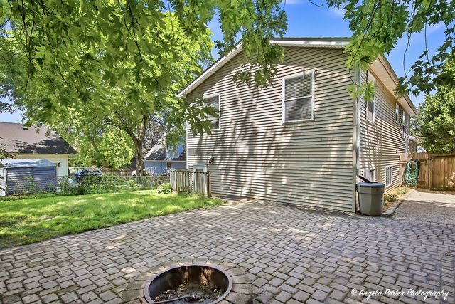 24903 W Oak Avenue, Lake Villa, IL 60046