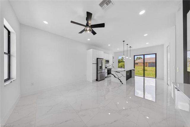 1213 Dodwin ST E, Lehigh Acres, FL 33974