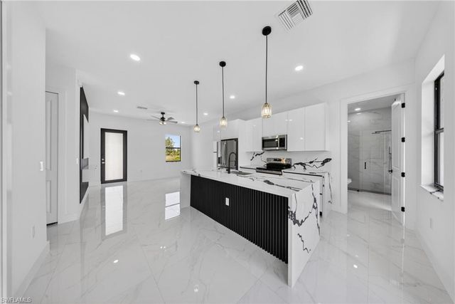 1213 Dodwin ST E, Lehigh Acres, FL 33974