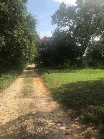 5405 County Road 704D, Cleburne, TX 76031