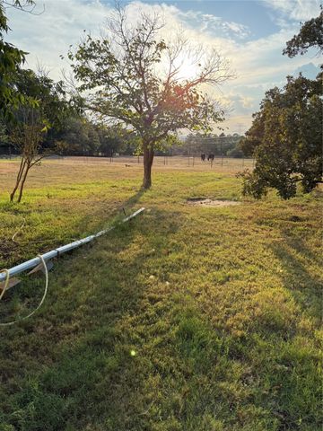 5405 County Road 704D, Cleburne, TX 76031