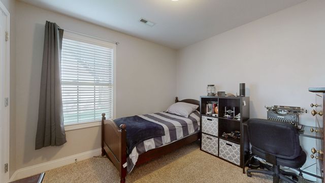 2196 Killington Dr, Clarksville, TN 37040