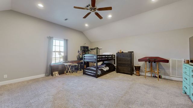 2196 Killington Dr, Clarksville, TN 37040