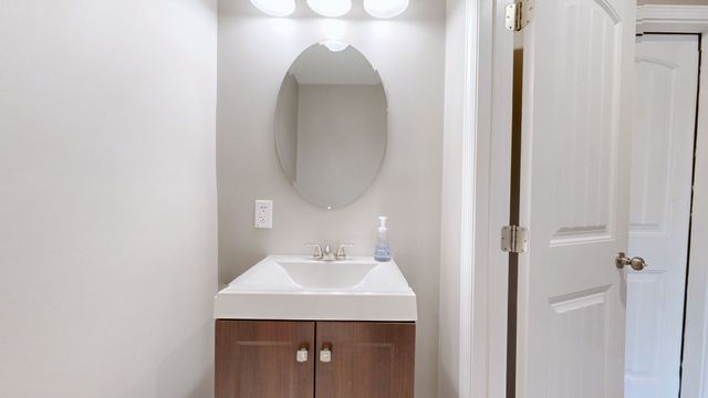 2196 Killington Dr, Clarksville, TN 37040