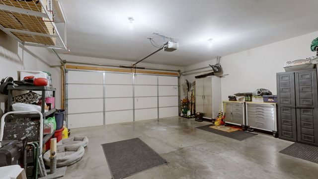 2196 Killington Dr, Clarksville, TN 37040