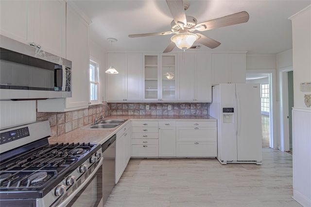 1202 Norwood RD, Austin, TX 78722