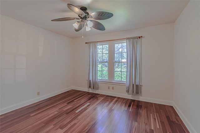 1202 Norwood RD, Austin, TX 78722