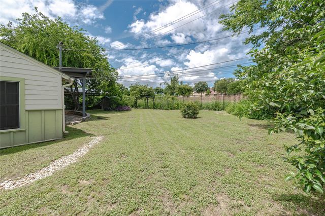 1202 Norwood RD, Austin, TX 78722