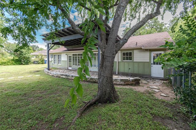 1202 Norwood RD, Austin, TX 78722