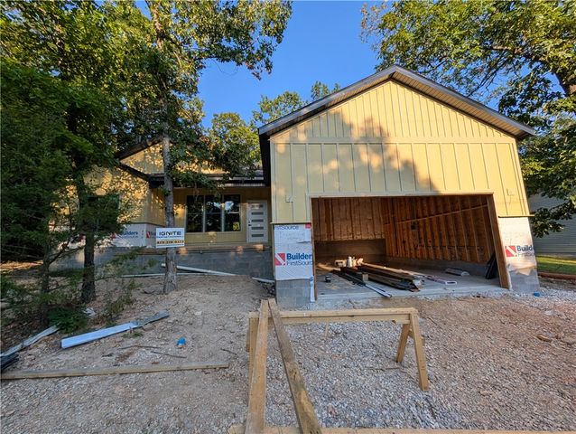 27 Islay Drive, Bella Vista, AR 72715