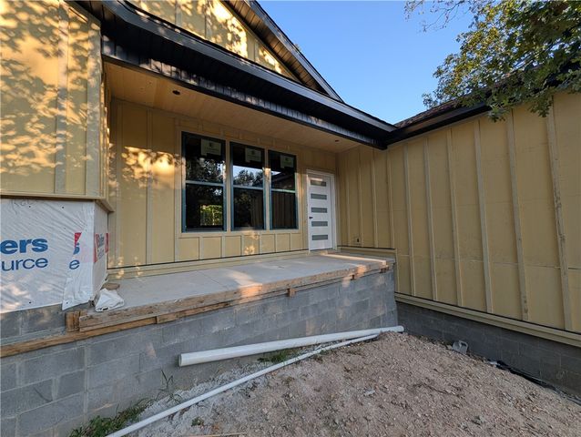 27 Islay Drive, Bella Vista, AR 72715