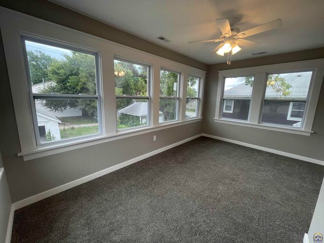 1118 Mechanic St, Emporia, KS 66801