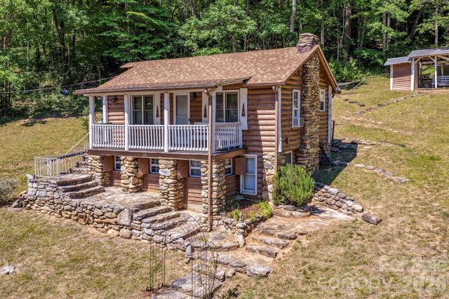 102 Jack London Road, Lake Lure, NC 28746