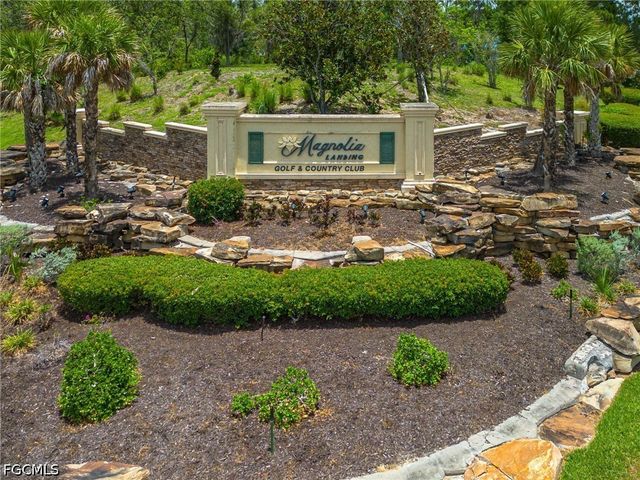 20652 Plumwood LOOP, North Fort Myers, FL 33917