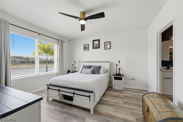 20652 Plumwood LOOP, North Fort Myers, FL 33917