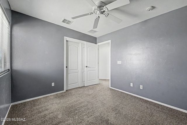 5522 S Lemon Tree Drive, Tucson, AZ 85757