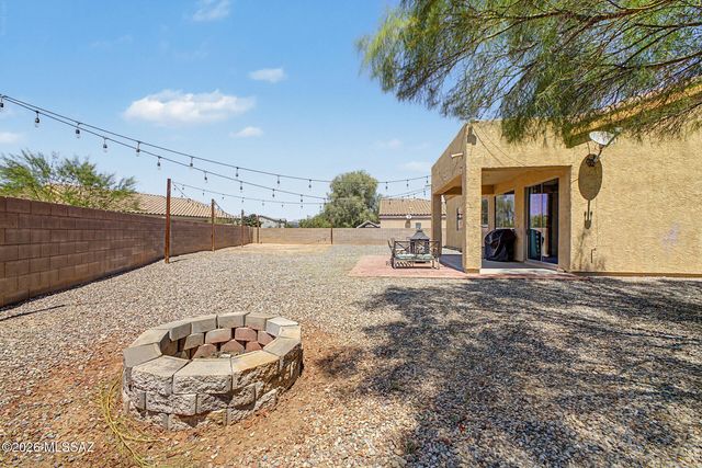 5522 S Lemon Tree Drive, Tucson, AZ 85757