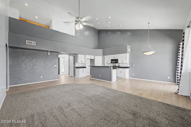 5522 S Lemon Tree Drive, Tucson, AZ 85757