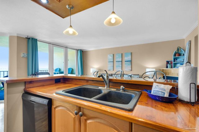 900 Ft Pickens Rd 1053, Pensacola Beach, FL 32561