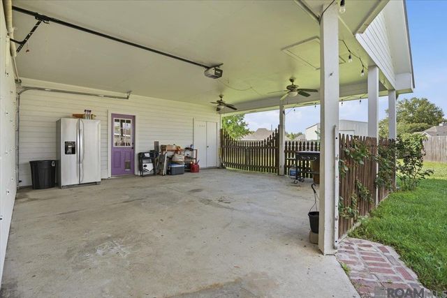 38210 Charleston Rd, Prairieville, LA 70769