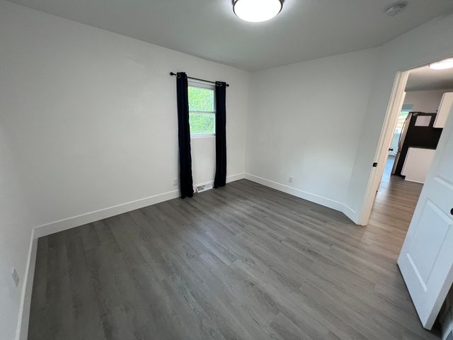 210 Cottonwood Drive, Dry Ridge, KY 41035