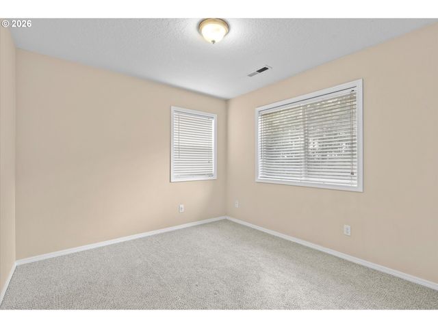 21777 Sw FULLER Dr, Tualatin, OR 97062