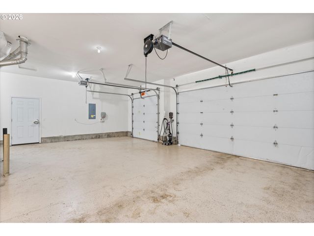 21777 Sw FULLER Dr, Tualatin, OR 97062