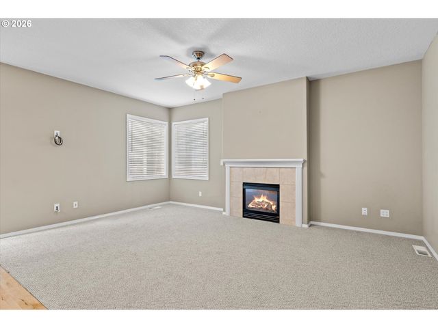 21777 Sw FULLER Dr, Tualatin, OR 97062