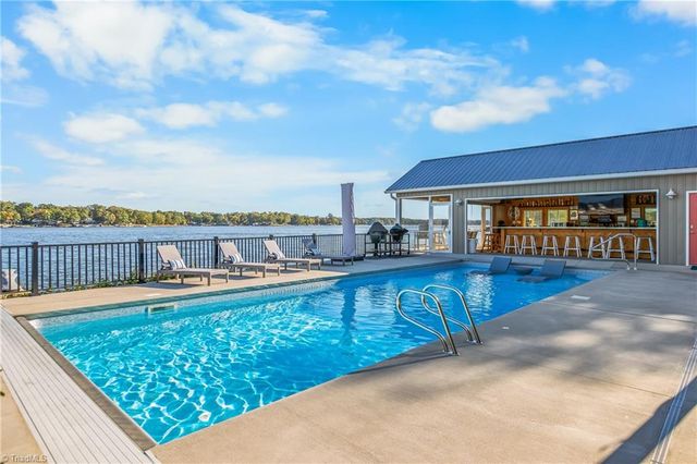 129 Friendly Way, Lexington, NC 27292