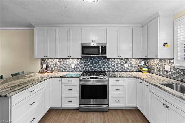 129 Friendly Way, Lexington, NC 27292