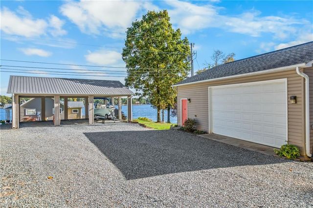 129 Friendly Way, Lexington, NC 27292