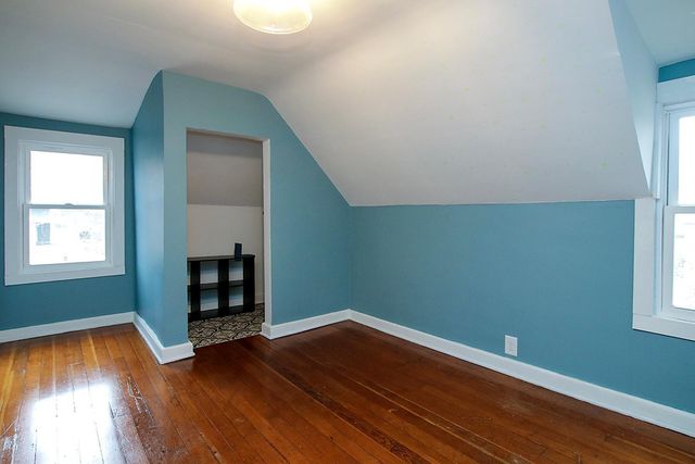 528 S Holcombe Avenue, Litchfield, MN 55355