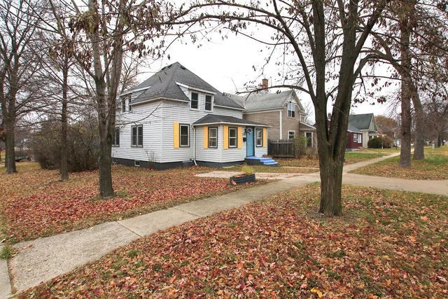 528 S Holcombe Avenue, Litchfield, MN 55355