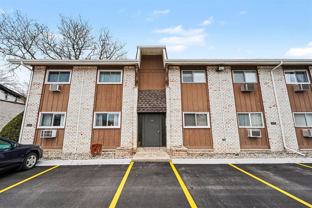 7602 Woodview Street 1, Westland, MI 48185