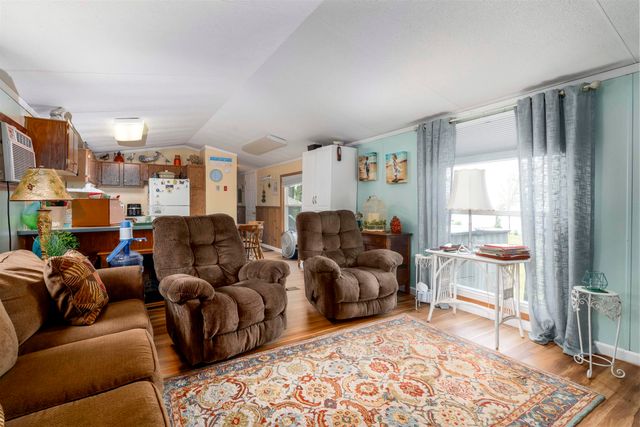 279 Hunter North Road, Alburgh, VT 05440