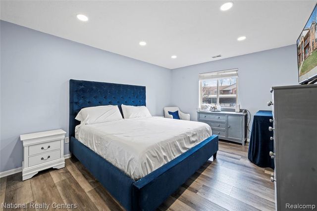 45750 Prairiegrass Court 4, Belleville, MI 48111