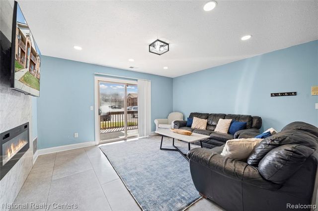 45750 Prairiegrass Court 4, Belleville, MI 48111