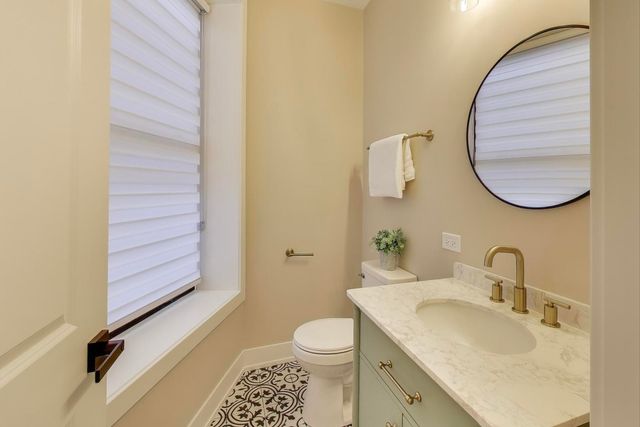 4938 S Vincennes Avenue, Chicago, IL 60615