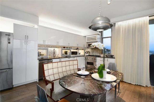 4411 Los Feliz Boulevard 1007, Los Angeles, CA 90027