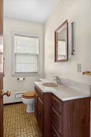 7615 Upton Avenue S, Richfield, MN 55423