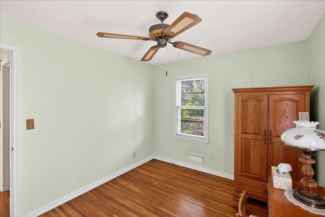 7615 Upton Avenue S, Richfield, MN 55423