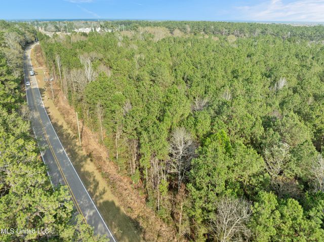0 Elks Lake Road, Hattiesburg, MS 39401