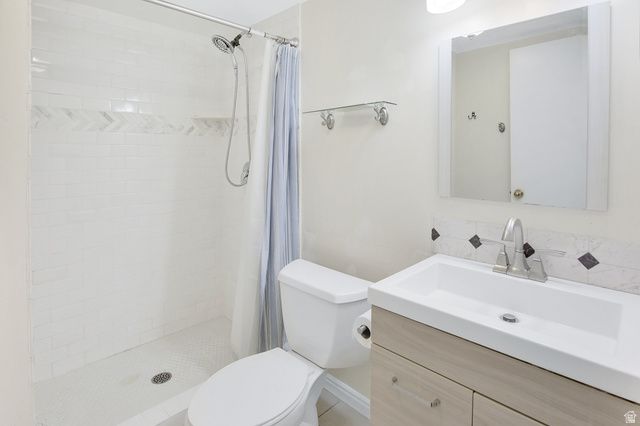 2937 W 5700 S, Roy, UT 84067