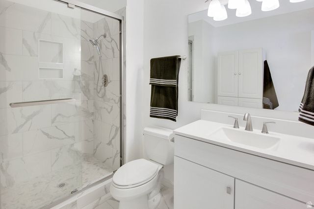2937 W 5700 S, Roy, UT 84067