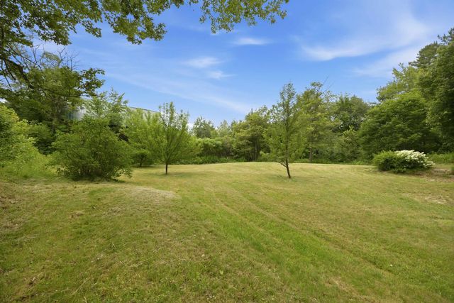 60 Slab City Road, Grafton, NH 03240