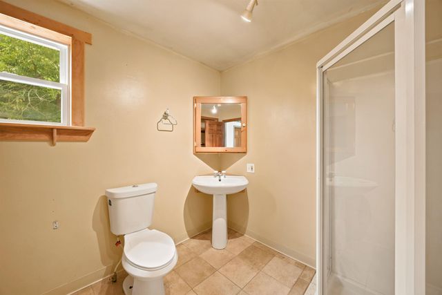 60 Slab City Road, Grafton, NH 03240