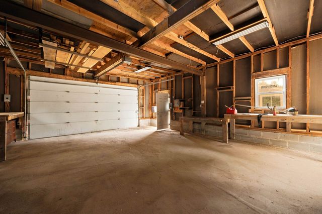 60 Slab City Road, Grafton, NH 03240