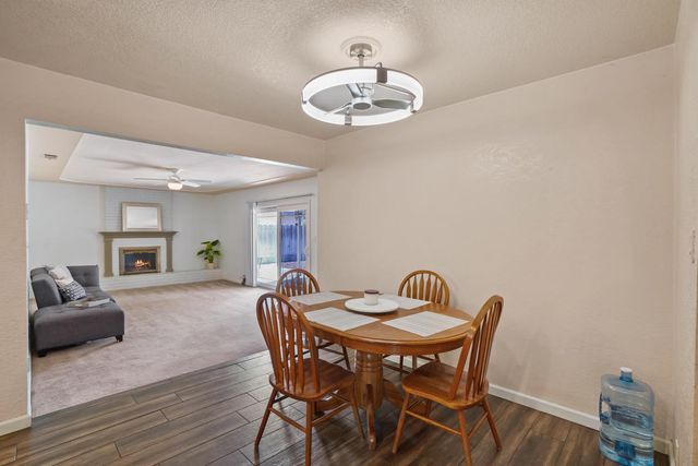 845 Siskiyou Ln, Manteca, CA 95336