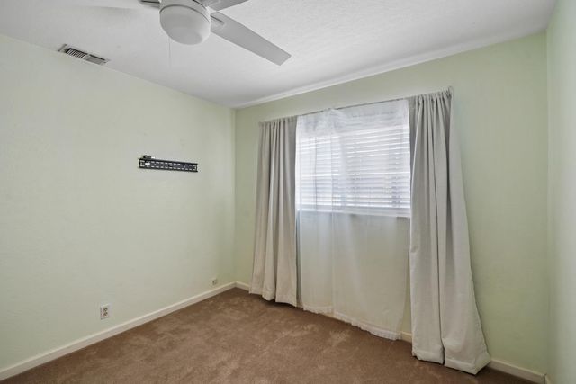 845 Siskiyou Ln, Manteca, CA 95336