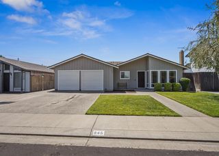 845 Siskiyou Ln, Manteca, CA 95336